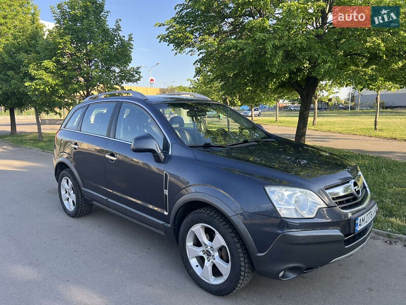 Внедорожник / Кроссовер Opel Antara 2007 в Харькове