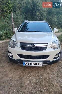 Позашляховик / Кросовер Opel Antara 2011 в 