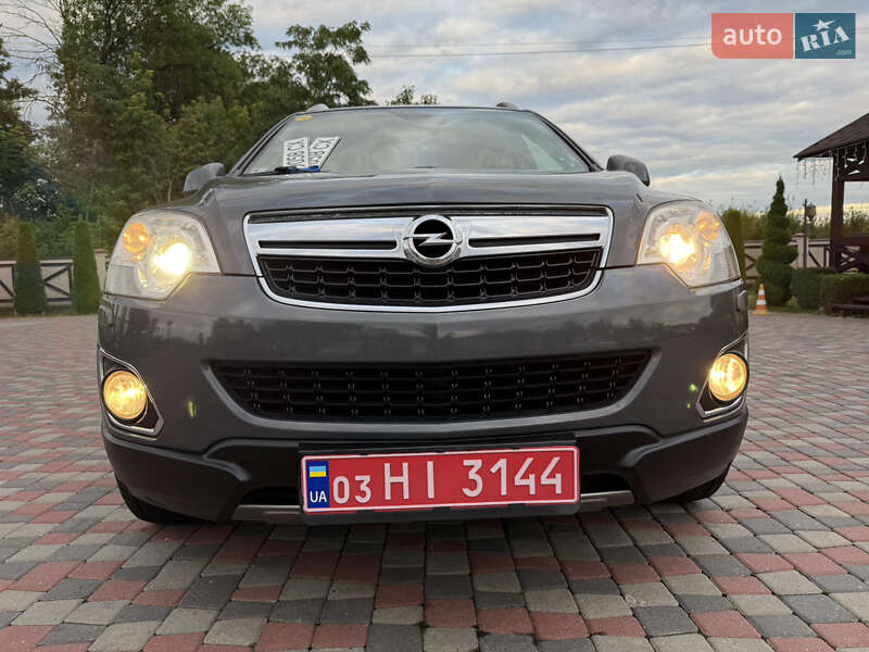 Позашляховик / Кросовер Opel Antara 2011 в Чернівцях