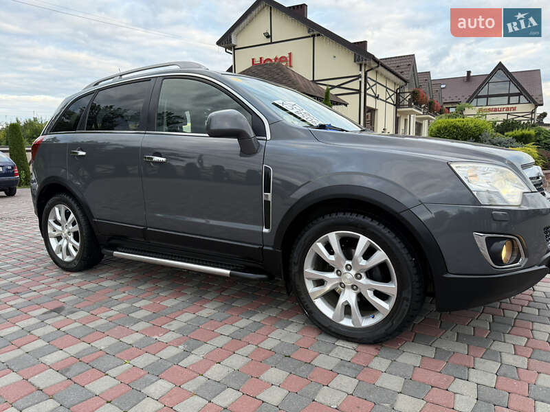 Позашляховик / Кросовер Opel Antara 2011 в Чернівцях