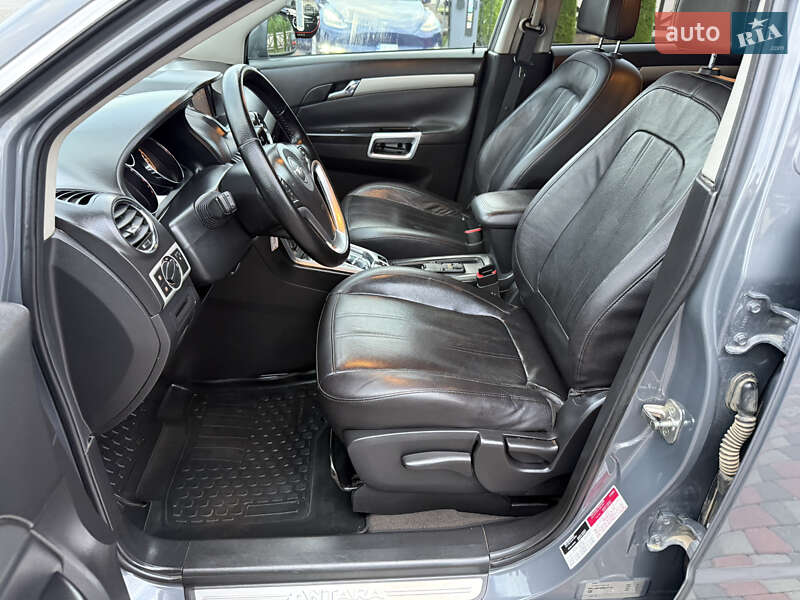 Позашляховик / Кросовер Opel Antara 2011 в Чернівцях