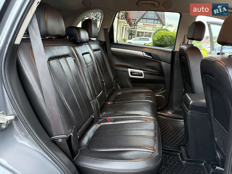 Позашляховик / Кросовер Opel Antara 2011 в Чернівцях