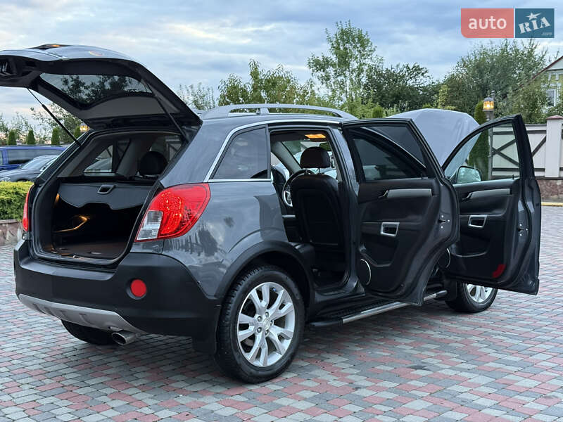 Позашляховик / Кросовер Opel Antara 2011 в Чернівцях