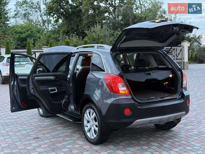 Позашляховик / Кросовер Opel Antara 2011 в Чернівцях