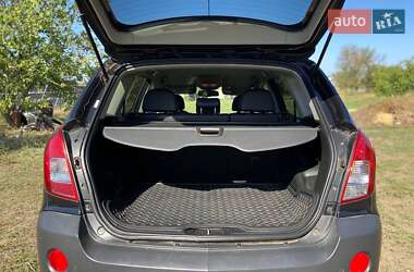 Внедорожник / Кроссовер Opel Antara 2012 в 