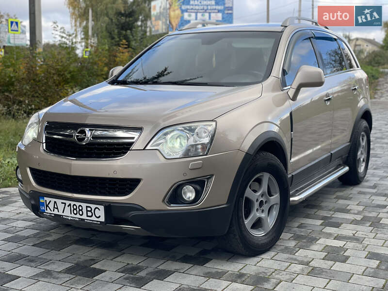 Внедорожник / Кроссовер Opel Antara 2012 в Староконстантинове