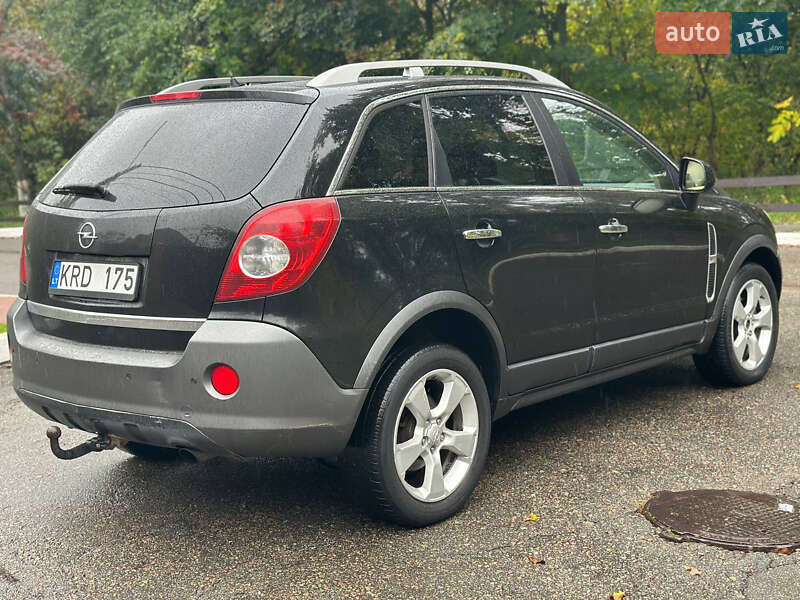 Внедорожник / Кроссовер Opel Antara 2008 в Киеве