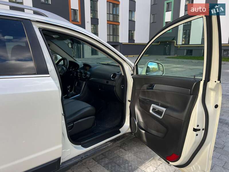 Позашляховик / Кросовер Opel Antara 2012 в Сокалі фото 15 Позашляховик / Кросовер Opel Antara 2012 в Сокалі