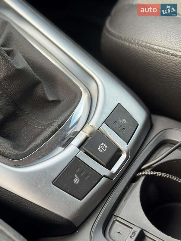 Позашляховик / Кросовер Opel Antara 2015 в Калуші