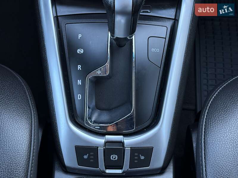 Позашляховик / Кросовер Opel Antara 2011 в Борисполі