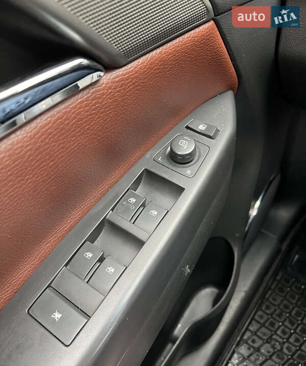 Внедорожник / Кроссовер Opel Antara 2007 в Ровно