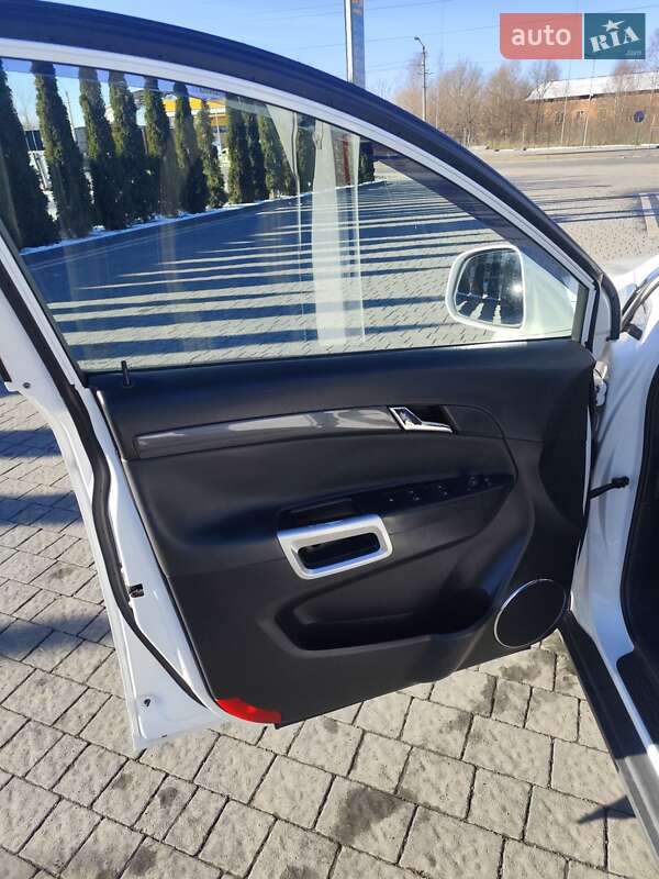 Внедорожник / Кроссовер Opel Antara 2009 в Надворной