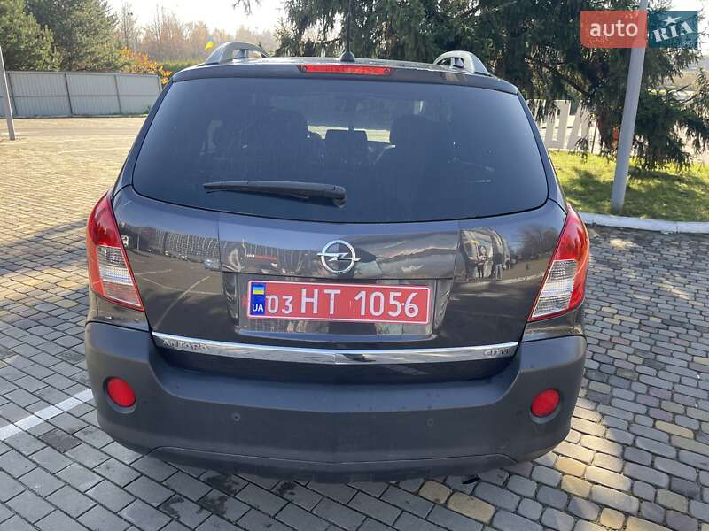 Позашляховик / Кросовер Opel Antara 2013 в Луцьку