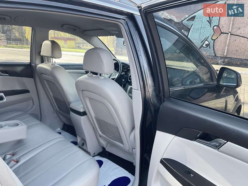 Позашляховик / Кросовер Opel Antara 2016 в Луцьку