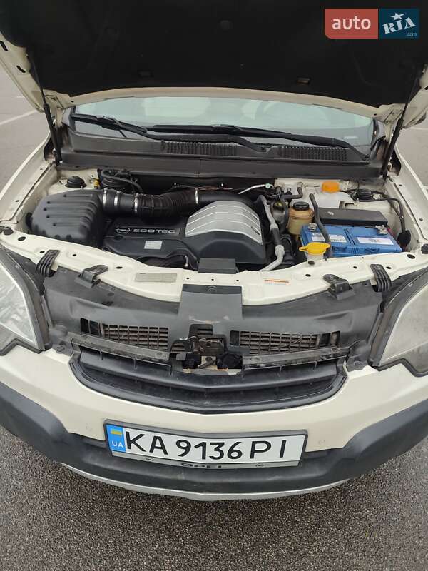 Внедорожник / Кроссовер Opel Antara 2010 в Киеве фото 8 Внедорожник / Кроссовер Opel Antara 2010 в Киеве
