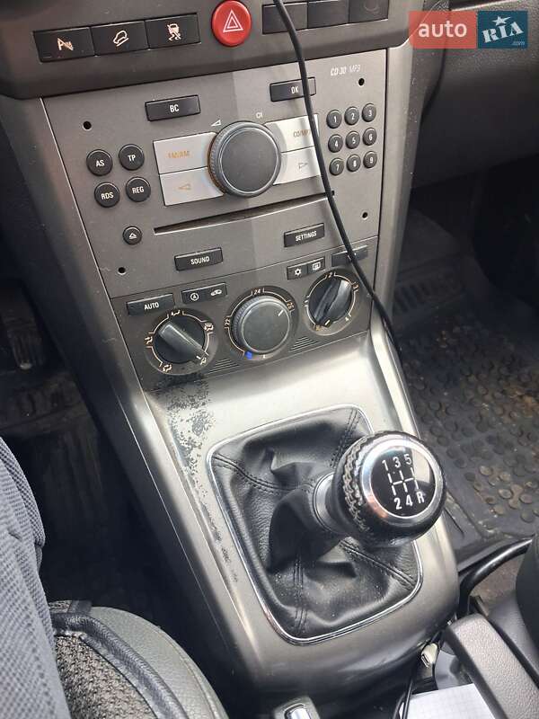 Внедорожник / Кроссовер Opel Antara 2008 в Калуше фото 4 Внедорожник / Кроссовер Opel Antara 2008 в Калуше