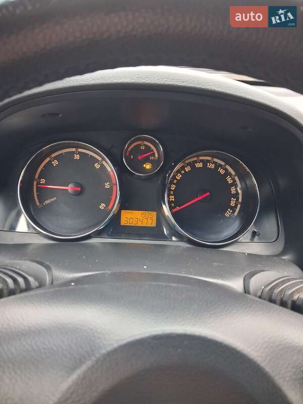 Внедорожник / Кроссовер Opel Antara 2008 в Калуше фото 9 Внедорожник / Кроссовер Opel Antara 2008 в Калуше