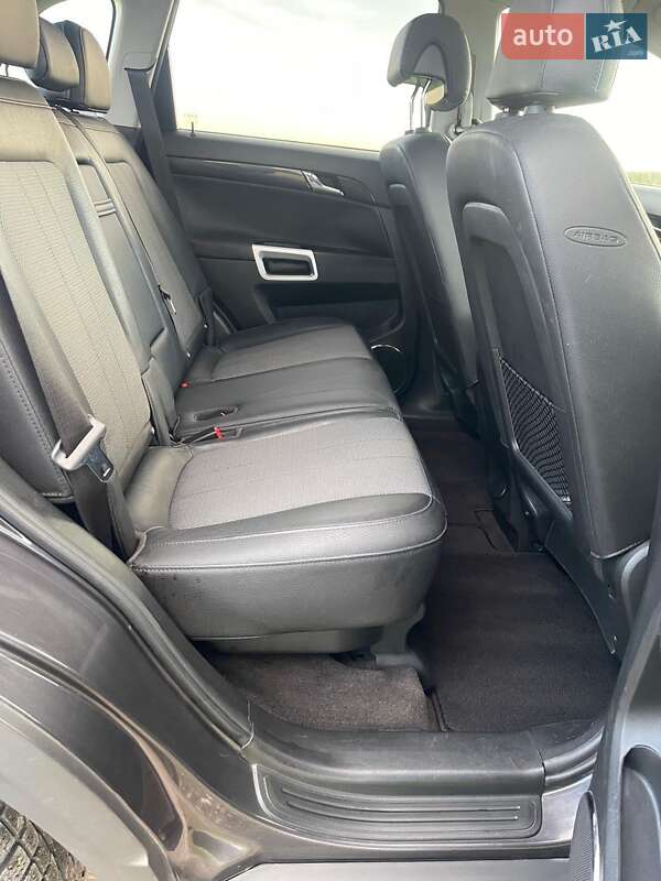 Внедорожник / Кроссовер Opel Antara 2013 в Черновцах