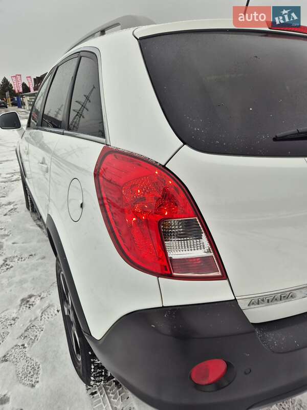 Внедорожник / Кроссовер Opel Antara 2011 в Харькове
