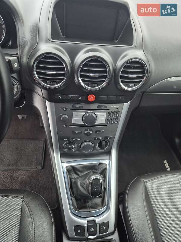 Внедорожник / Кроссовер Opel Antara 2011 в Харькове