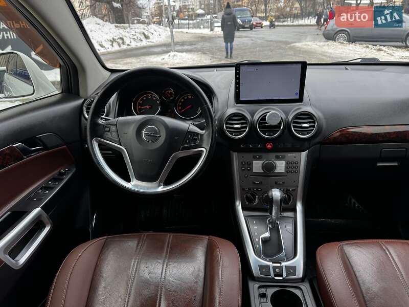 Внедорожник / Кроссовер Opel Antara 2012 в Киеве