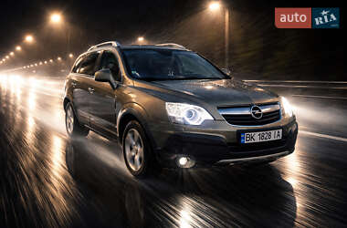 Позашляховик / Кросовер Opel Antara 2008 в Городку