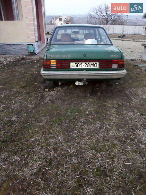 Седан Opel Ascona 1986 в Черновцах фото 8 Седан Opel Ascona 1986 в Черновцах