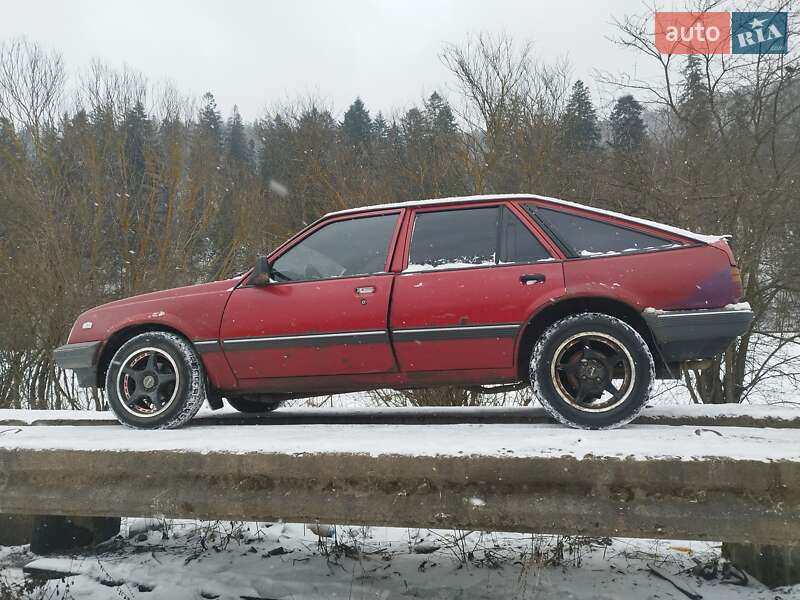 Opel Ascona 1987
