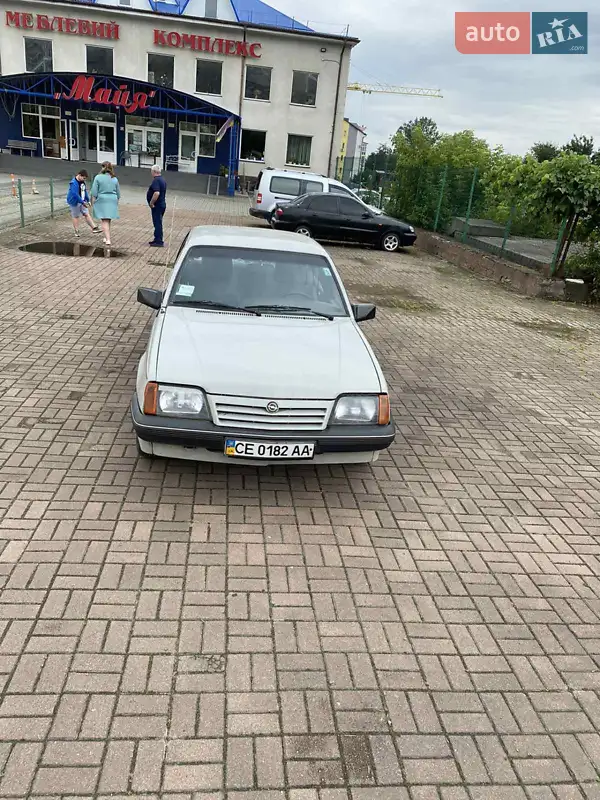 Opel Ascona