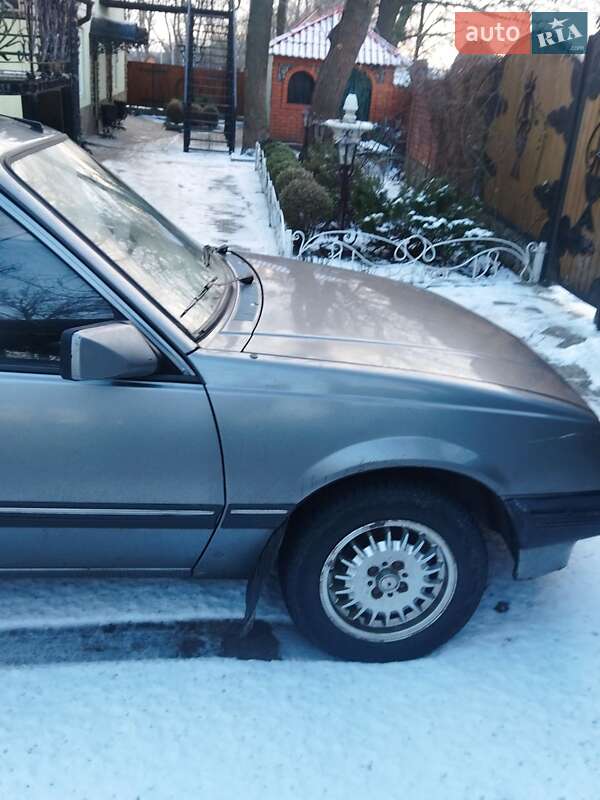 Седан Opel Ascona 1987 в Мерефа