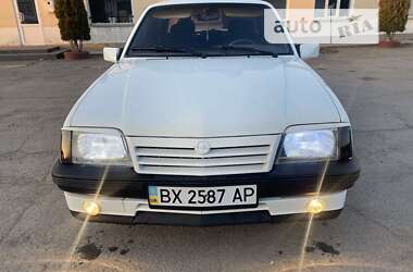 Седан Opel Ascona 1987 в Виннице