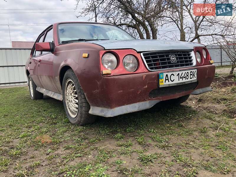 Седан Opel Ascona 1986 в Луцке