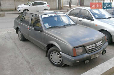 Хэтчбек Opel Ascona 1988 в Одессе