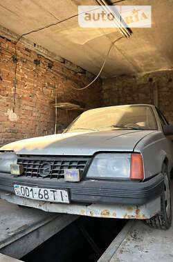 Седан Opel Ascona 1986 в Тернополе