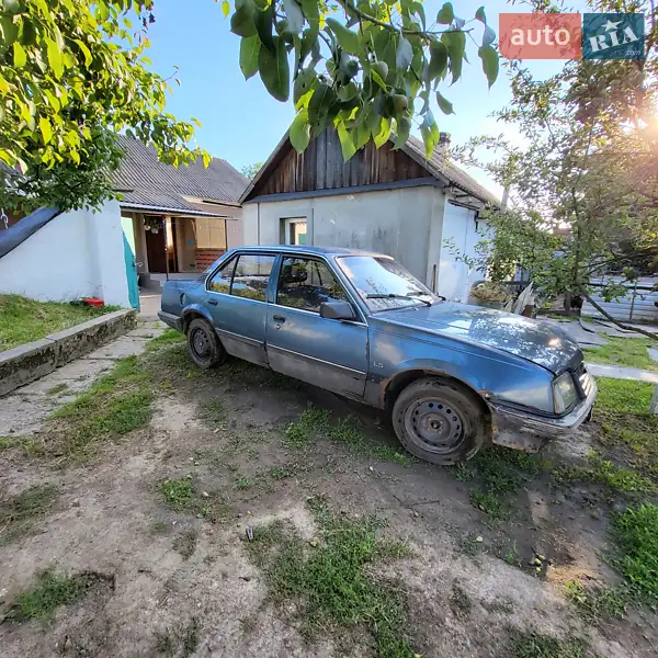 Opel Ascona 1987