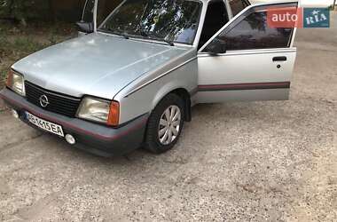 Седан Opel Ascona 1986 в 