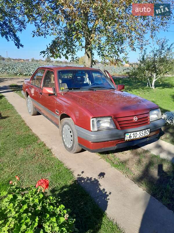 Седан Opel Ascona 1987 в Владимире фото 9 Седан Opel Ascona 1987 в Владимире