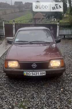 Седан Opel Ascona 1986 в Копичинці