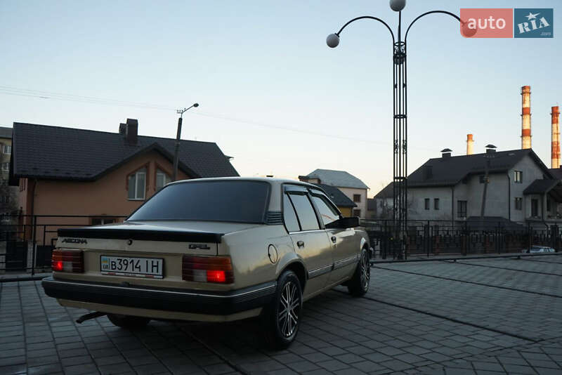Седан Opel Ascona 1983 в Ивано-Франковске