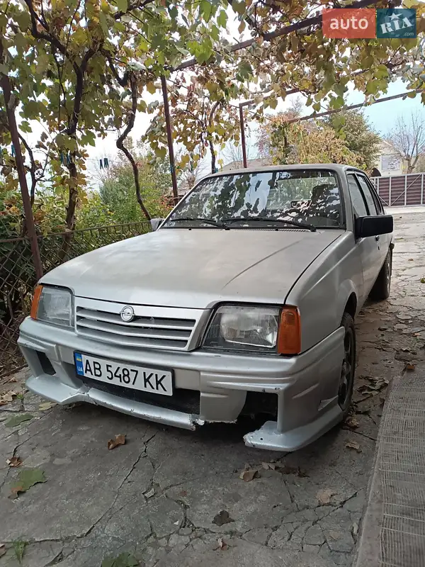 Opel Ascona 1987 VIN W0L000086H6053542 фото оголошення 5 з 36