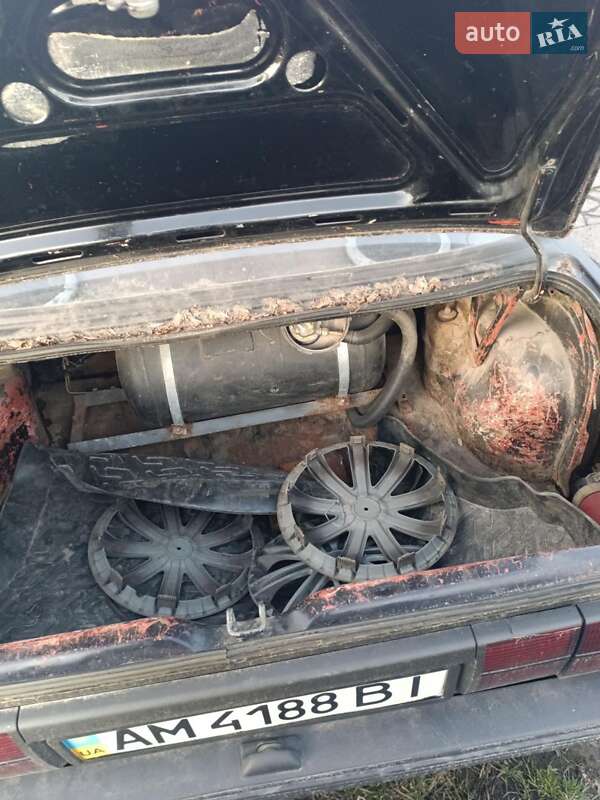 Седан Opel Ascona 1985 в Романове