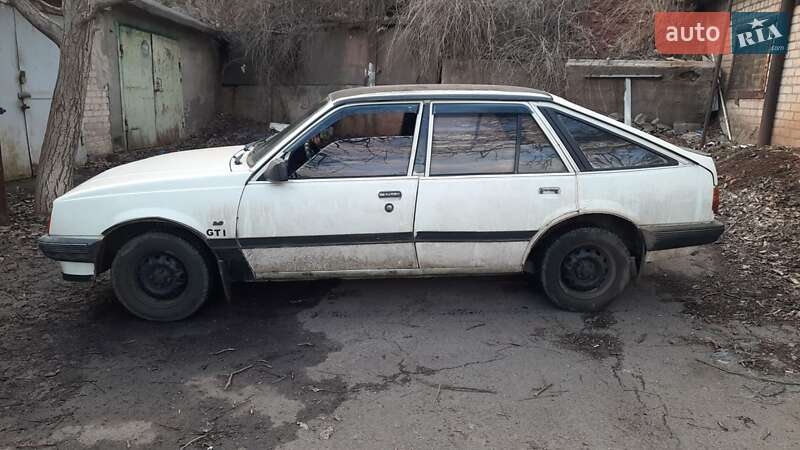 Opel Ascona 1985
