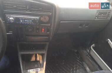 Хэтчбек Opel Ascona 1987 в 