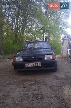Седан Opel Ascona 1986 в 