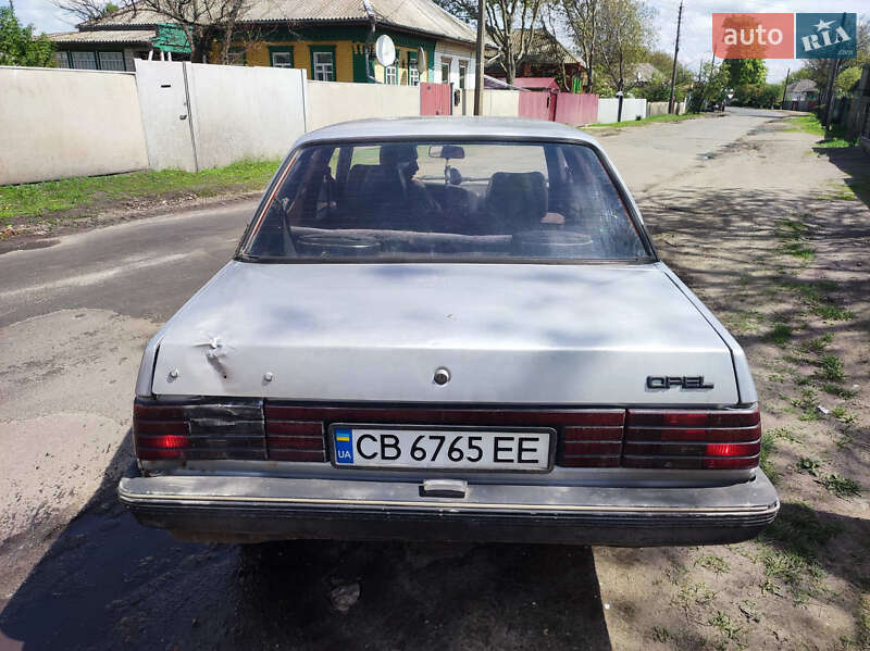 Седан Opel Ascona 1986 в Нежине
