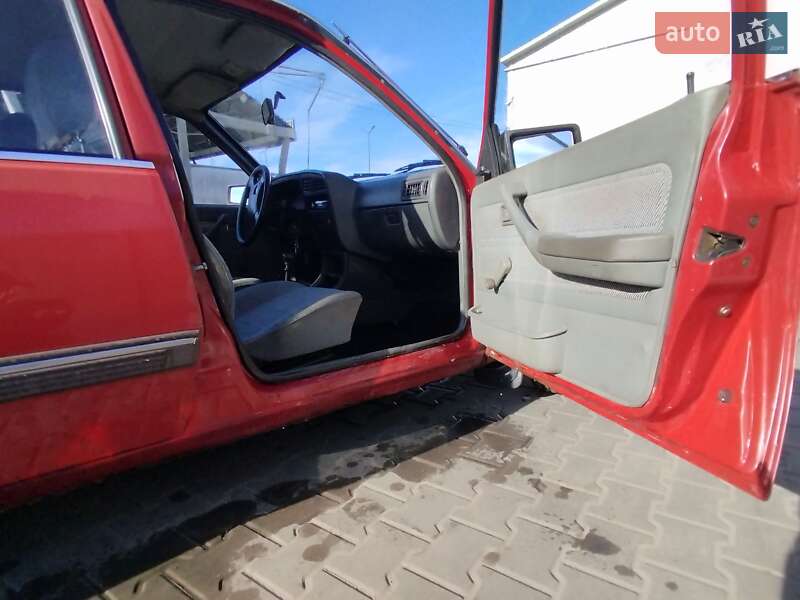 Седан Opel Ascona 1985 в Житомирі