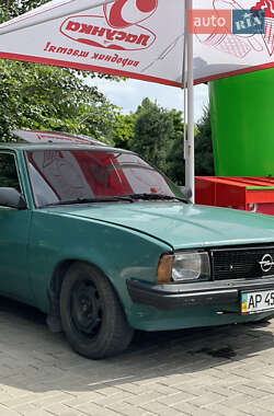 Седан Opel Ascona 1979 в Марганце