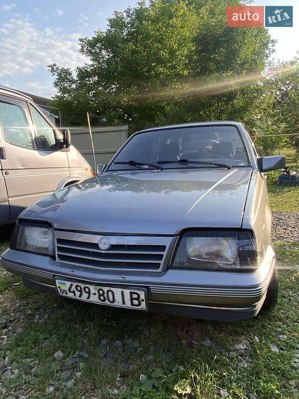 Седан Opel Ascona 1988 в Коломые фото 3 Седан Opel Ascona 1988 в Коломые