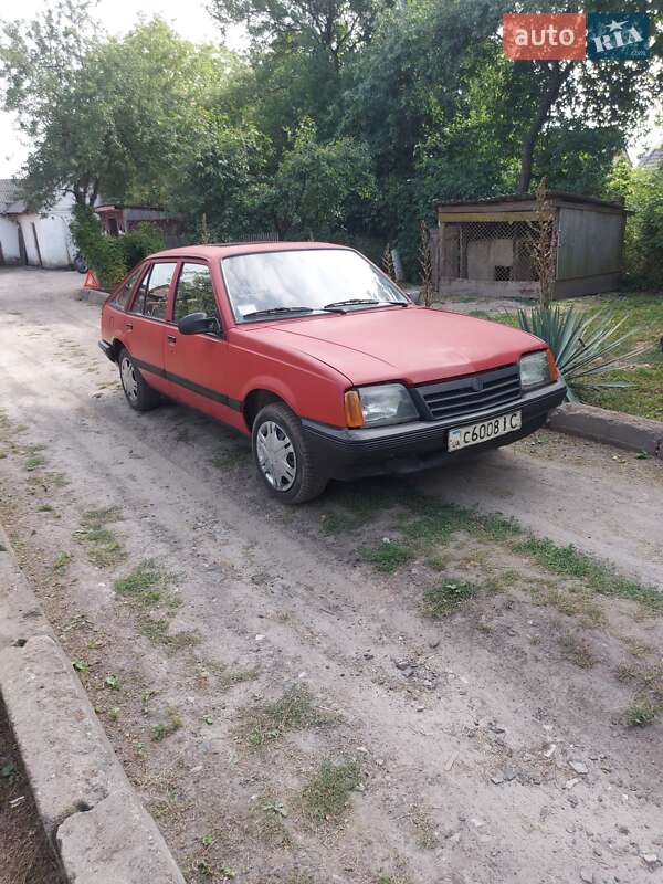 Opel Ascona 1985