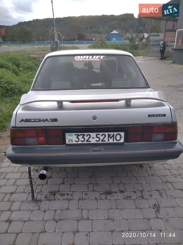 Opel Ascona